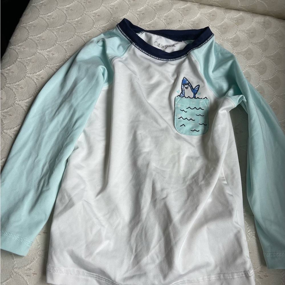 Cat & Jack Shark Pocket Aqua Long Sleeve Rash Guard Top Size 4T